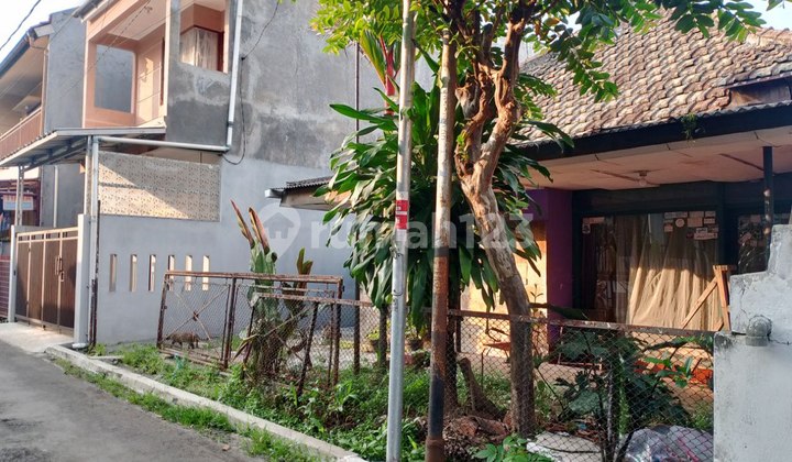 Rumah Hitung Tanah di Turangga Dekat Griya Buah Batu