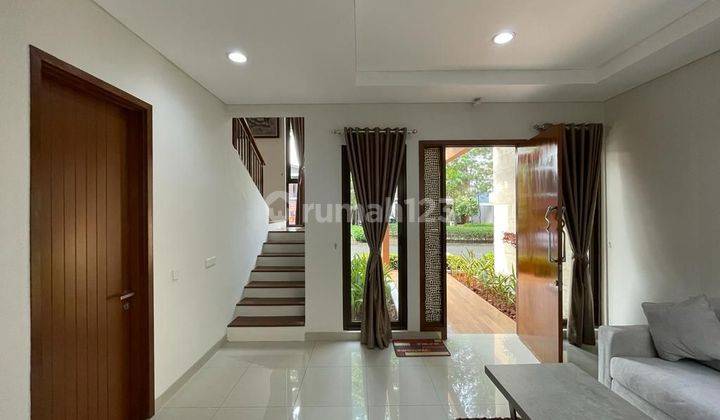 Dijual Rumah Renovasi Rapi di De Park Bsd 2