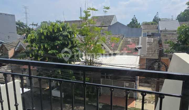 Rumah 2 Lantai Baru Kencana Loka Siap Huni 2