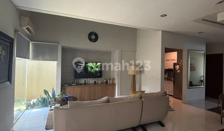 Rumah 2 Lantai Bagus  2