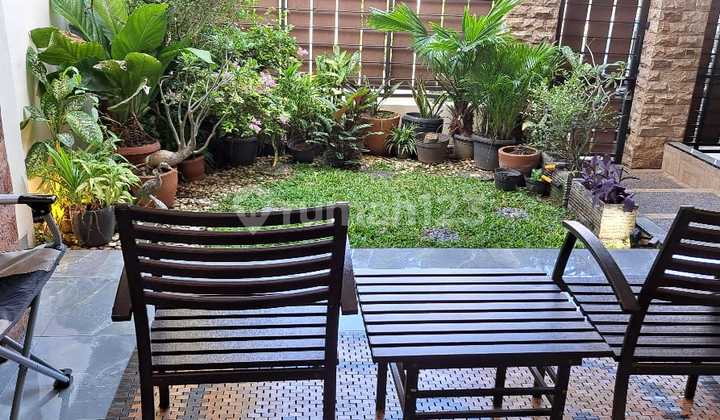 Dijual Cepat Rumah Asri Nusa Loka Bsd