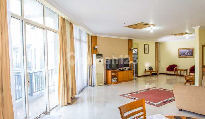 Dijual Cepat Apt 3 BR Fully Furnished Puri Casablance Tebet Jaksel