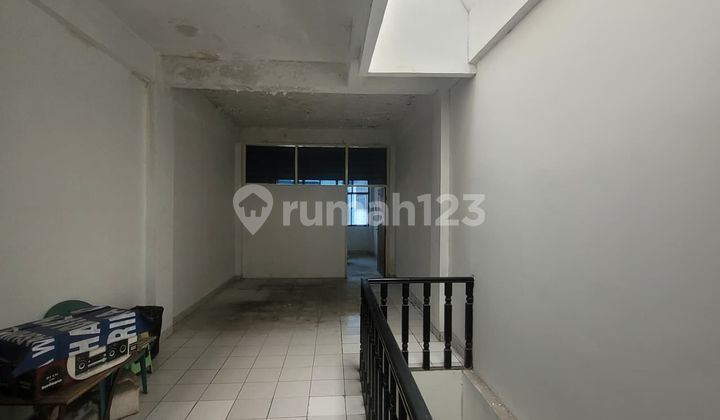 Dijual Bangunan Cocok Untuk Rumah, Kos2an ataupun Kantor di Tamansari Jakarta Barat 1