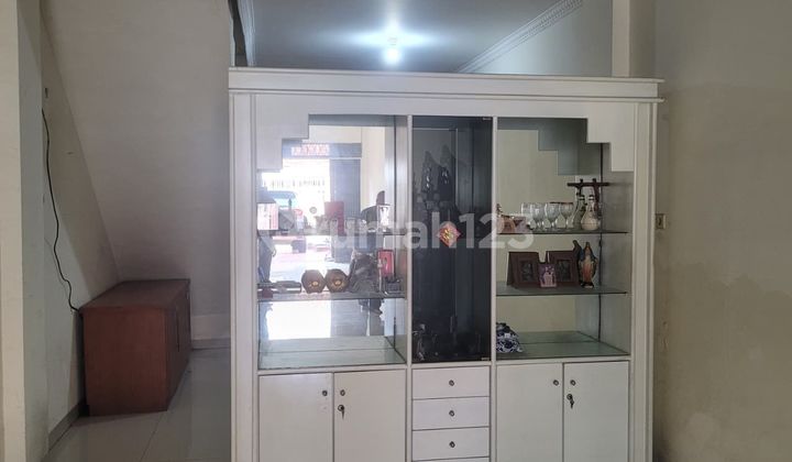 Dijual Bangunan Cocok Untuk Rumah, Kos2an ataupun Kantor di Tamansari Jakarta Barat 2