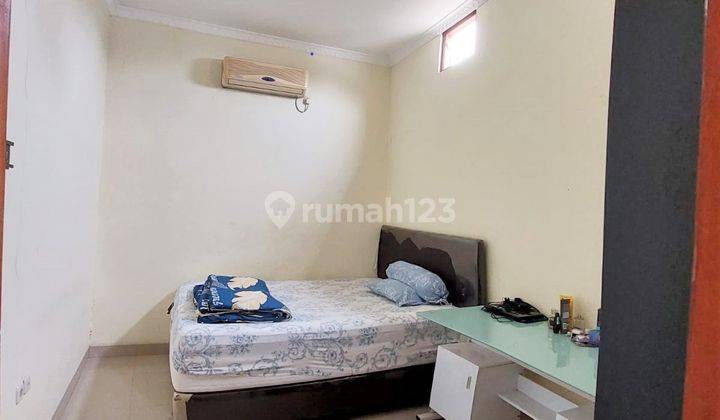 Rumah Hook Bagus 2 Lantai Rapi Nyaman di Pamulang Mt2013  7