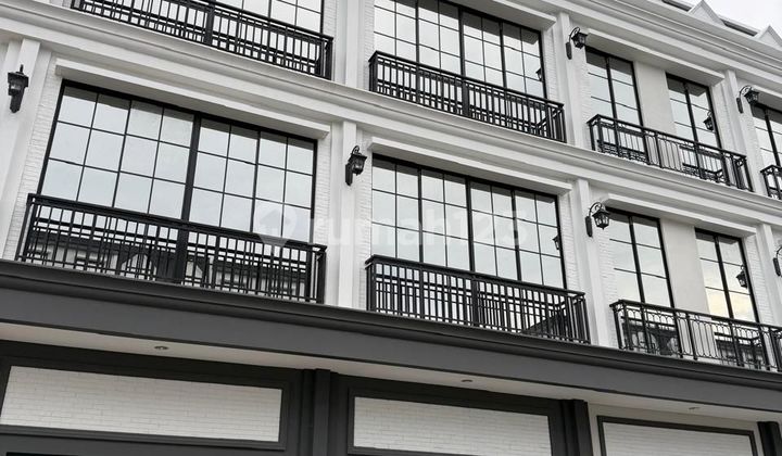 Sewa Termurah Ruko Harvard Pik2 Brandew Siap Pakai