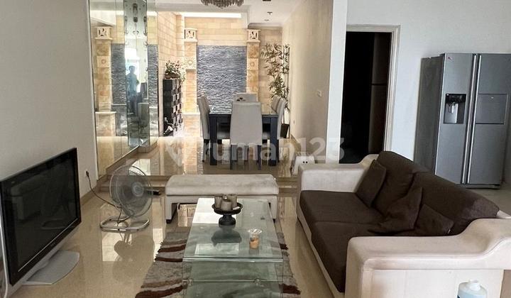 Jual Rumah PIK1 Furnish Uk 8X20 Posisi bagus bisa KPR