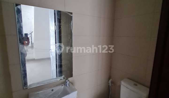 Dijual Cepat Rumah 4,5X10 Pik2 SHM Siap Huni bisa KPR 2