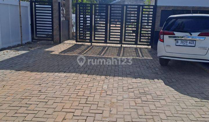 7 MENIT KE STASIUN RAWABUNTU, RUMAH KEREN MINIMALIS  2