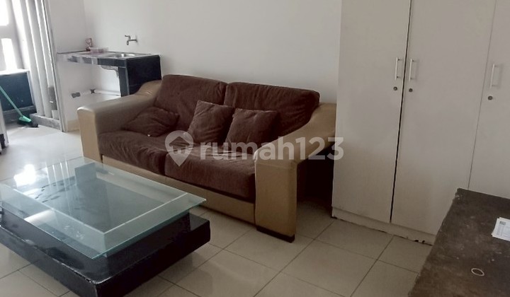 Disewakan Apartemen Greenbay Type 3BR Semi Furnish