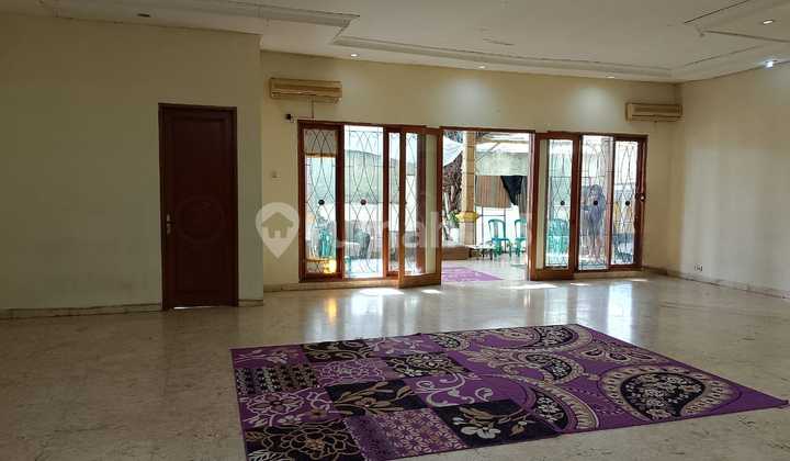 Dijual Rumah 1 Lantai di Kemang, Jakarta Selatan Dijual Rumah 1 Lantai di Kemang, Jakarta Selatan