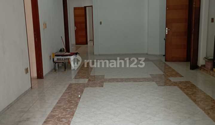 Jual Rumah Bagus di Daerah Cempaka Putih, Jakarta Pusat 2