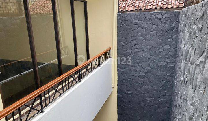 Dijual Rumah Di Daerah Tenang Dan Nyaman Kebayoran Baru 2