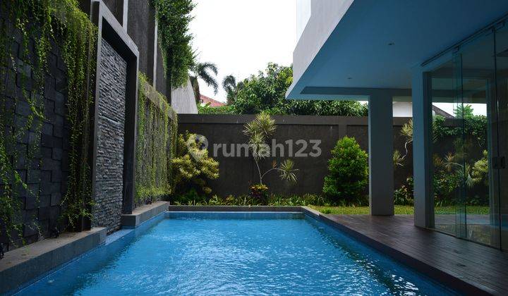 Dijual Rumah Bertingkat Di Daerah Kemang, Jakarta Selatan 2