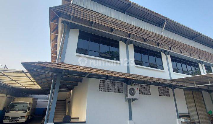 Dijual Rumah + Gudang di Daerah Pulo Asem, Jakarta Timur 2