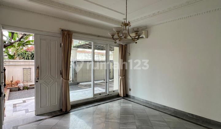 Disewakan Rumah 2 Lantai Di Daerah Ampera, Jakarta Selatan 2