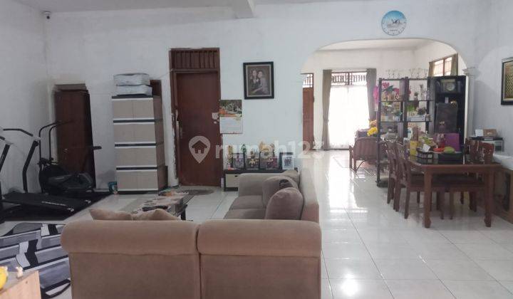 Dijual Rumah Asri di Daerah Gandaria, Jakarta Selatan  1