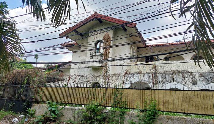 Dijual Rumah di Jalan Utama Patra Kuningan, Jakarta Selatan 1