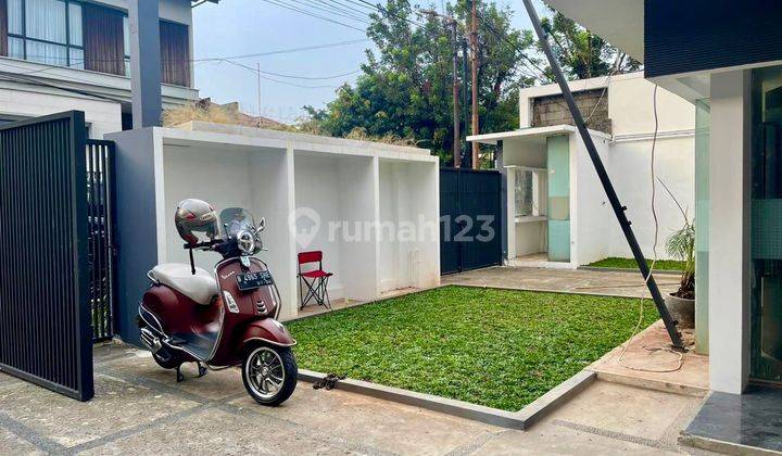 Dijual Rumah Daerah Tenang Kebayoran Baru, Jakarta Selatan 1