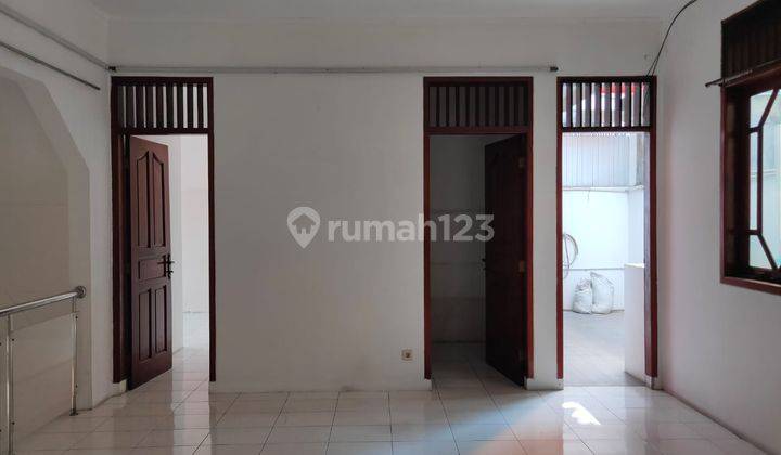 Dijual Rumah Dekat Pasaraya, Kebayoran Baru Jakarta Selatan 2