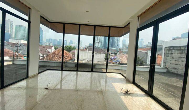 Dijual Rumah Second Rasa Baru Belum Pernah Ditempati Di Manggarai 1