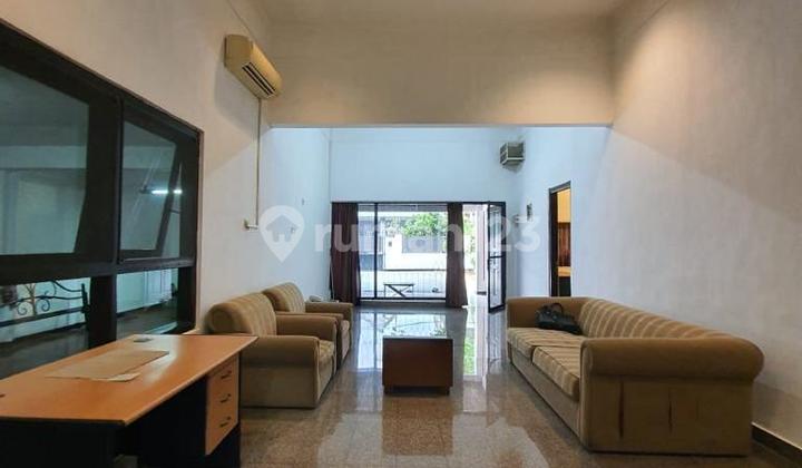 Rumah Disewakan di Daerah Menteng Ring 1, Jakarta Pusat 2