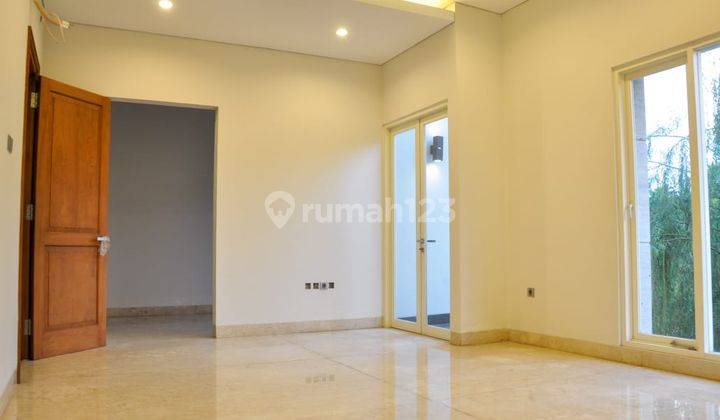 Dijual Rumah di Area Gandaria, Kebayoran Baru, Jakarta Selatan 1