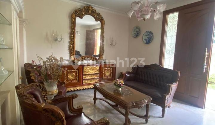 Dijual Rumah Asri di Daerah Lebak Bulus. Jakarta Selatan Dijual Rumah Asri di Daerah Lebak Bulus. Jakarta Selatan