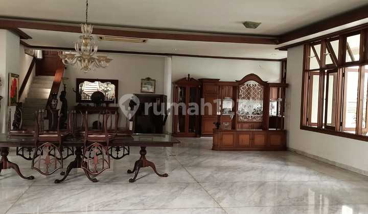 For Sale Elite Area House in Kelapa Gading, North Jakarta