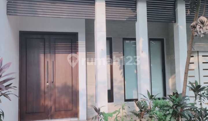 Dijual Rumah 2 Lantai Area Kemang, Jakarta Selatan 2