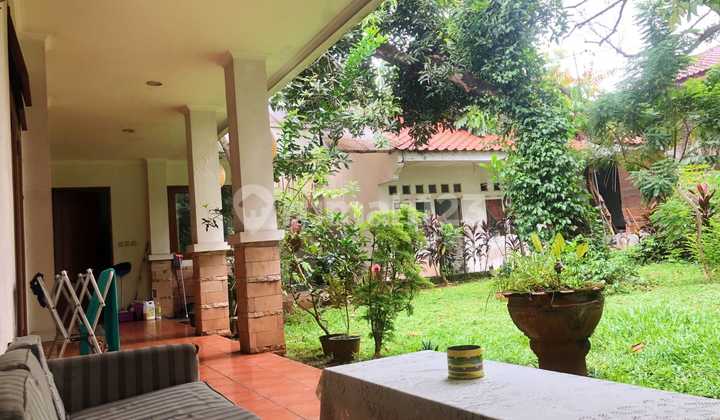 Dijual Rumah Luas & Asri Area Bangka, Jakarta Selatan Dijual Rumah Luas & Asri Area Bangka, Jakarta Selatan