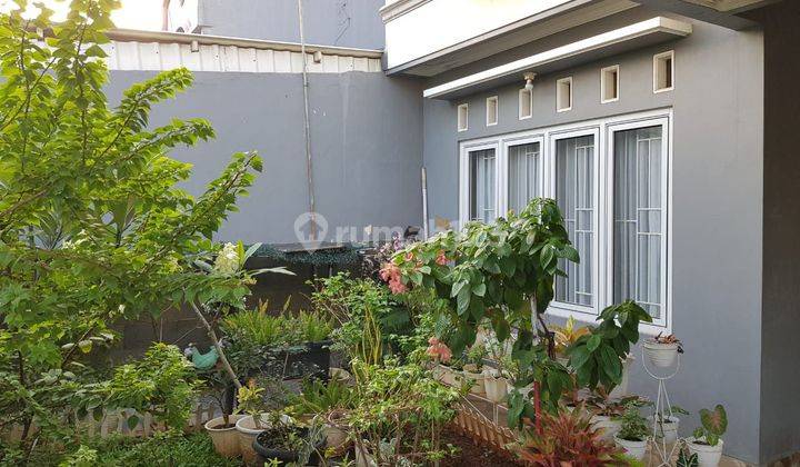 Rumah 2 Lt Luas 117 Dekat Summarecon Bekasi di Villa Mas Garden 1