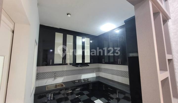 Rumah Luas 220 Siap Huni di Summer Festival Grand Wisata Bekasi 2