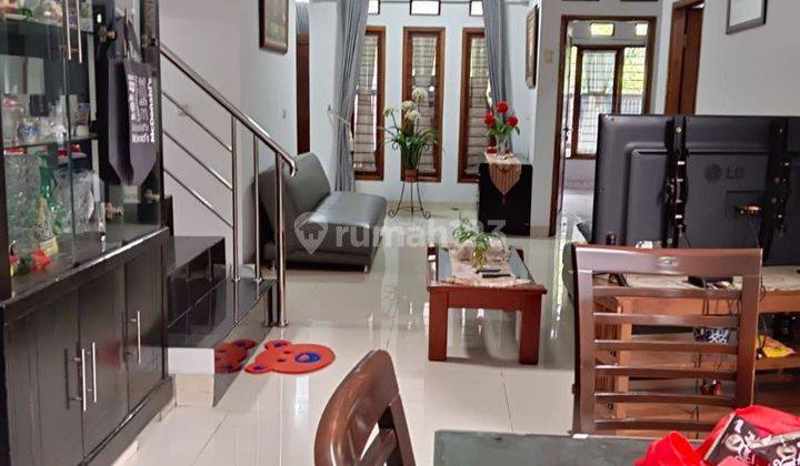 Dijual Rumah Luas 162 Ada Balkon di Kemang Pratama 2 Bekasi 2