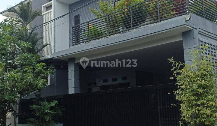 Dijual Rumah Luas 162 Ada Balkon di Kemang Pratama 2 Bekasi 1