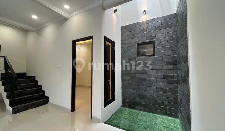 Jual Rumah Duren Sawit Jl Swadaya Jakarta Timur 2