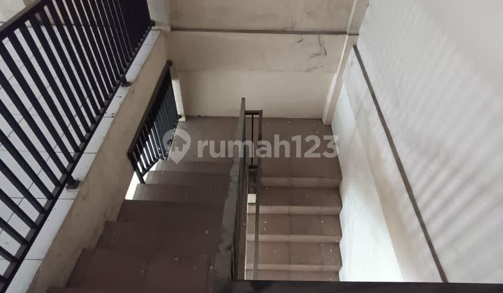 For Rent 2 Attached Shophouses Ready to Occupied on Jln Agus Salim, East Bekasi. 2