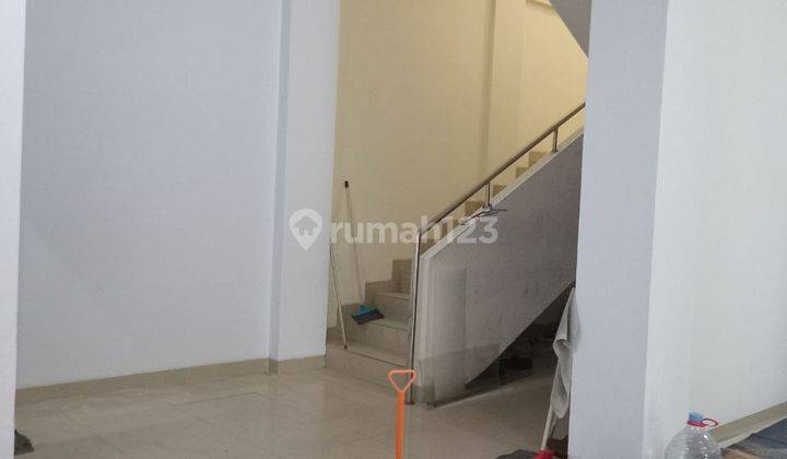 DISEWA RUKO STRATEGIS 3 LT EX KIMIA FARMA DI KARANG SATRIA BEKASI 2