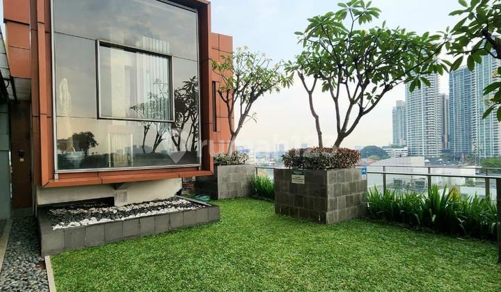 Exclusive Apartment The Mansion At Kemang 2 Bedroom | 191 M2