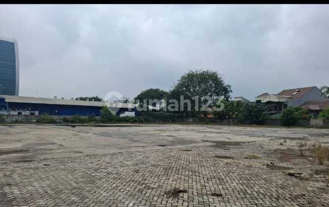 Disewa Tanah atau Lahan Jalan Utama Yos Sudarso Priok Cocok untuk Gudang Open Space dan Parkir Alat Berat