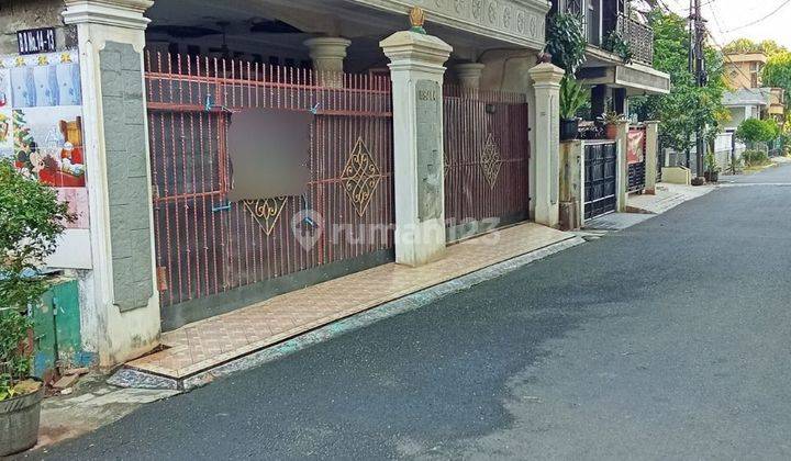 Jual Cepat Rumah Pondok Kelapa Jakarta Timur 3 Lantai Bangunan Bagus 1