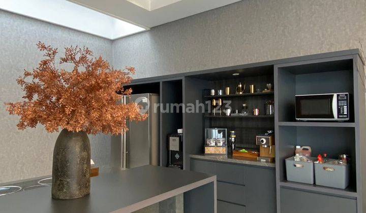 Rumah Furnished SHM di Surabaya Kota, Surabaya 2