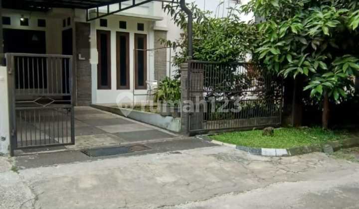 Di Jual Rumah Bagus Siap Huni Dalam Komplek Buah Batu Regency 2