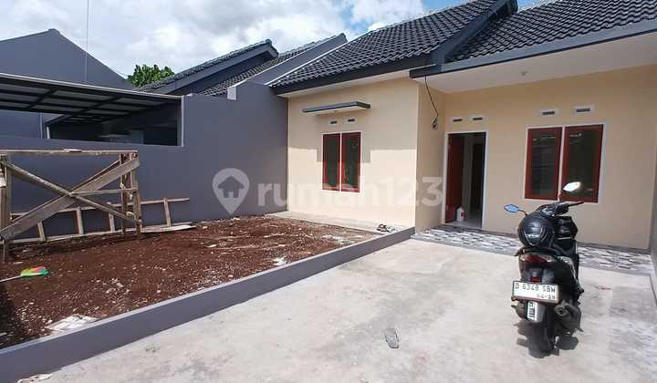 Di Jual Rumah Baru Siap Huni di Cimahi Area Jl Sangkuriang