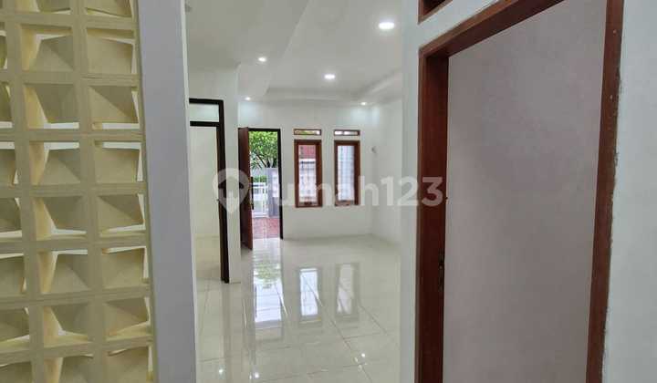 For Sale Renovated House in Arcamanik Endah Dejt Griya Complex 2