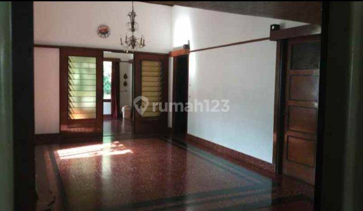 di Jual Rumah Clasik Bandung Kota Belakang Gedung Sate  2