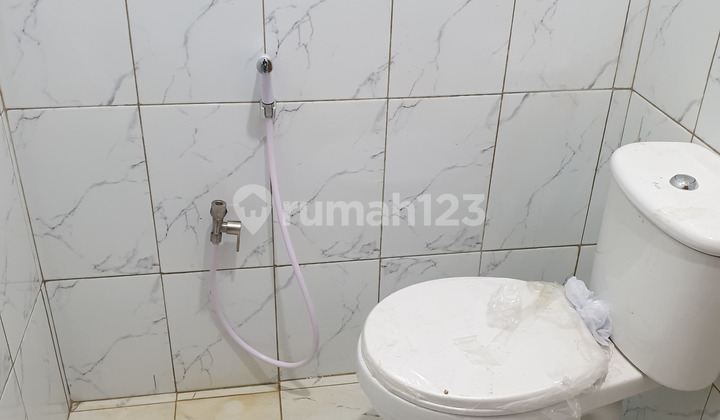 FOR SALE: NICE, READY-TO-OCCUPY HOUSE IN ADIPURA GEDEBAGE COMPOUND 2