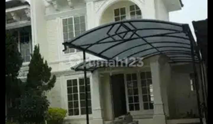 For Rent House in Victoria River Park (entrance from Tirta Golf Park) BSD For Rent House in Victoria River Park (entrance from Tirta Golf Park) BSD