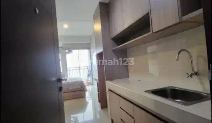 Dijual Apartemen Baru di Springwood Studio Lantai 31 Furnished  2