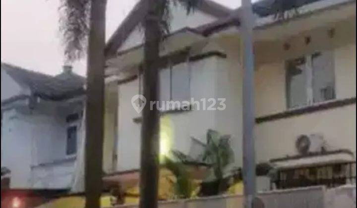 Disewakan Rumah Luas Rapi di Puspita Loka Bsd 1